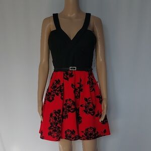 Crystal Doll‎ Floral Velvet Belted Fit & Flare Mini Dress Red Black Junior 11